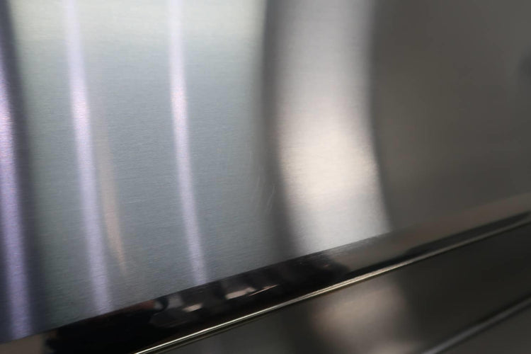 Lynx Professional Grill Series 54" 1555 sq.in Cooking Zone NG Grill L54TRFNG