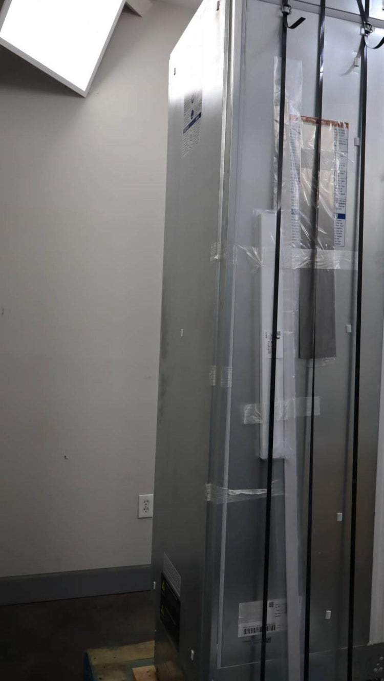 Thermador 48" Freedom Collection Refrigerator & Freezer T24IR905SP / T24IF905SP