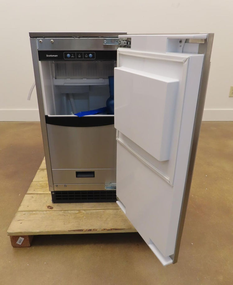 Scotsman Brilliance Series SCCP50MB1SS 15" Undercounter Gourmet Ice Maker Pics