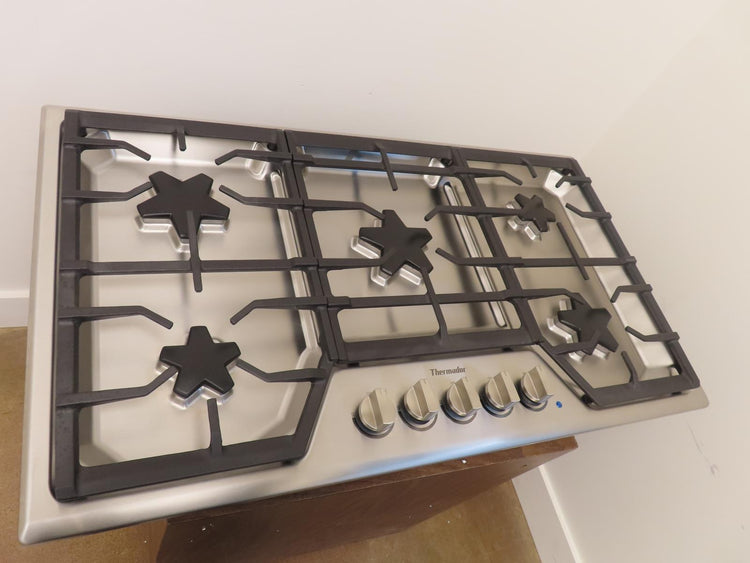 Thermador Masterpiece Series SGS365TS 36" 5 Sealed Burner Gas Cooktop