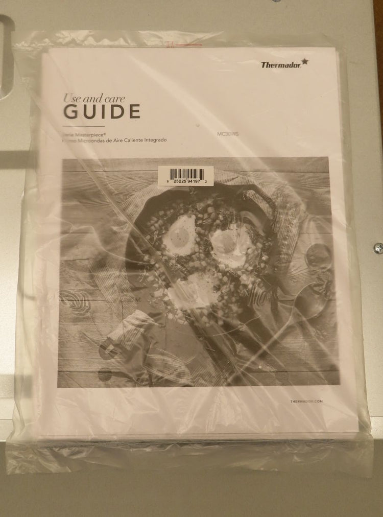 Thermador Masterpiece Series MC30WS 30" Speed Oven 1000 Watts