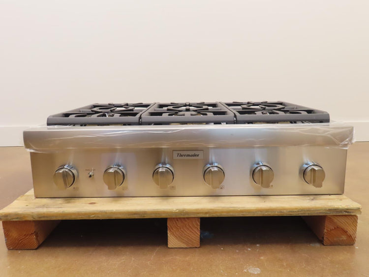 Thermador Professional Series PCG366W 36" 6 Burners Stainelss Steel Gas Rangetop