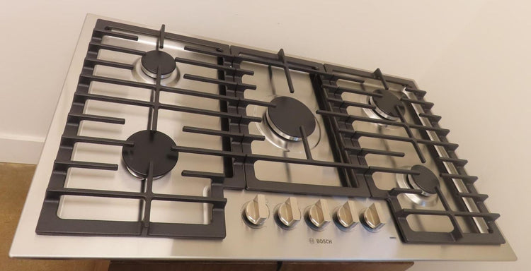 Bosch 500 Series NGM5659UC 36 Inch Gas Cooktop with 5 Sealed Burners
