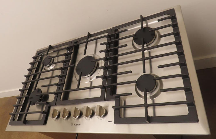 Bosch 500 Series NGM5659UC 36 Inch Gas Cooktop with 5 Sealed Burners