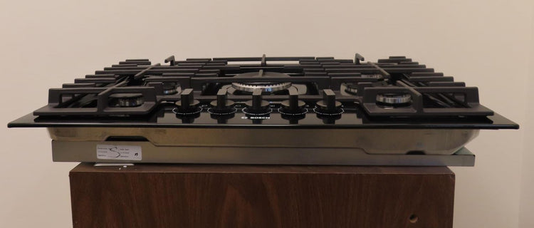 Bosch 800 Series NGM8049UC 30" Built-In Black Gas Cooktop With 1 Year Warranty