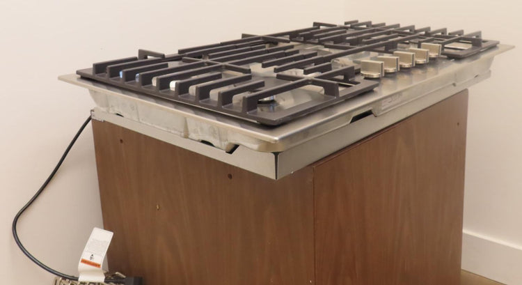 Bosch 500 Series NGM5659UC 36" Gas Cooktop with 5 Sealed Burners FullWarranty