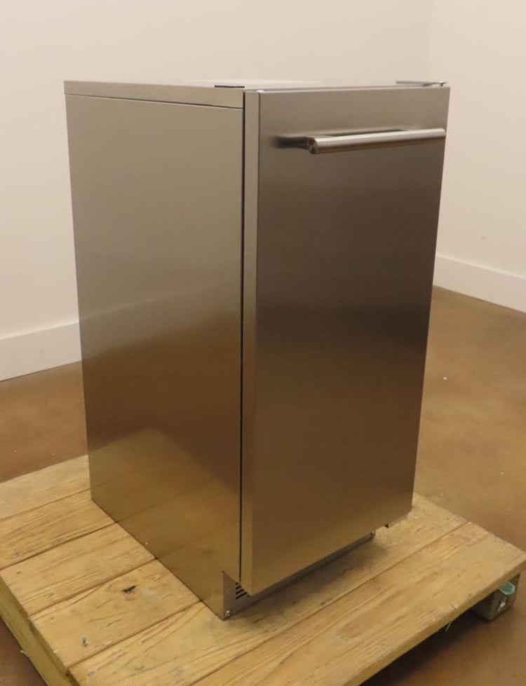 XO XOUIM1565SP 15" Built-In Stainless Steel Indoor/Outdoor Gourmet Ice Maker