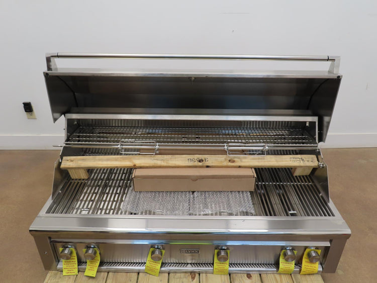 Lynx Professional Grill Series L54TRLP 54" SS 1555 sq.in. Surface Built-In Grill