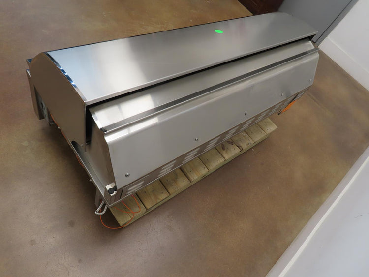 Lynx Professional Grill Series L54TRLP 54" SS 1555 sq.in. Surface Built-In Grill