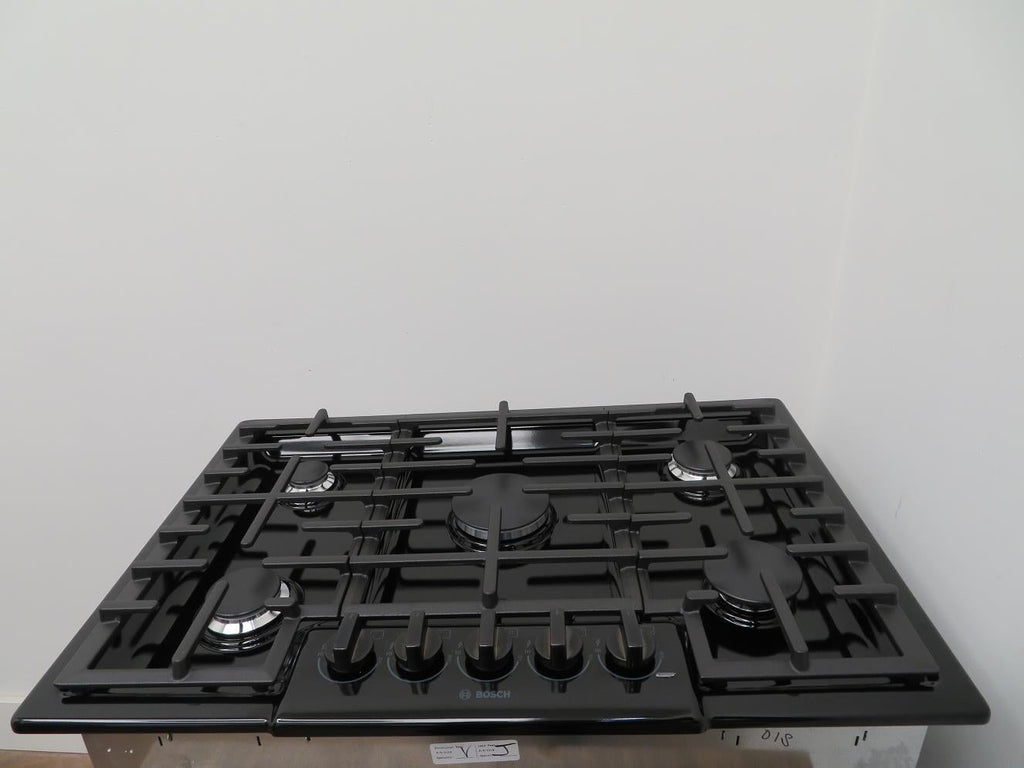 Bosch 800 Series 30" 5 Burners Red LED Black Gas Cooktop NGM8046UC Full Warranty