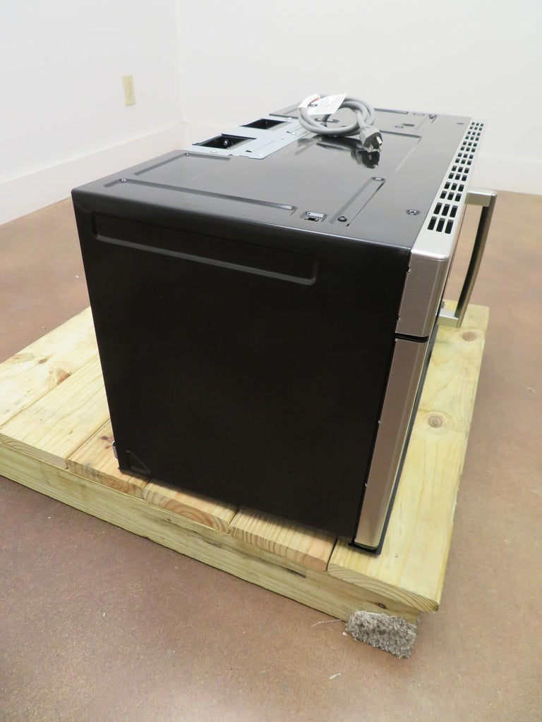 Bosch 300 30" 300 CFM Ventilation Over-the-Range Microwave Oven HMV3053U Perfect