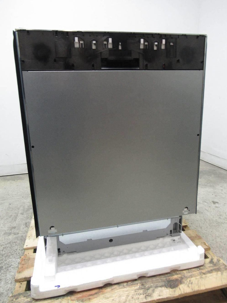 Bosch 800 Series 24" 44 dBA ADA Compliant PR Built-in Dishwasher SGV68U53UC