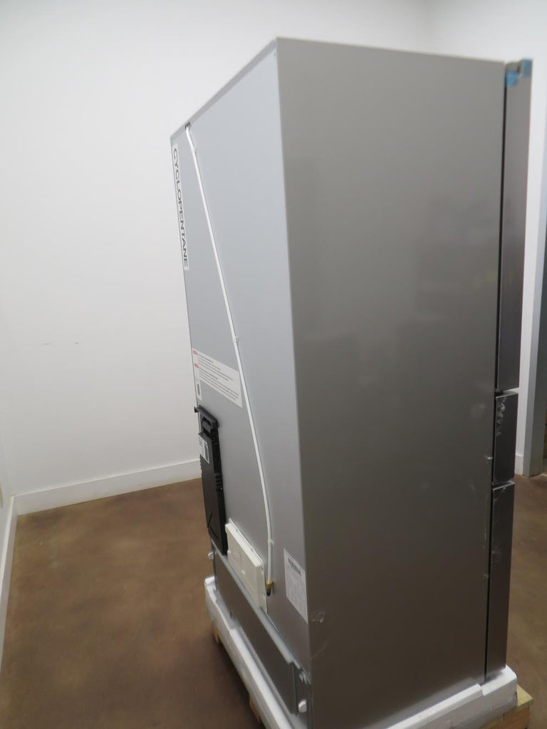Bosch 800 Series 36" Counter Depth French Door Refrigerator B36CL80SNS Excellent