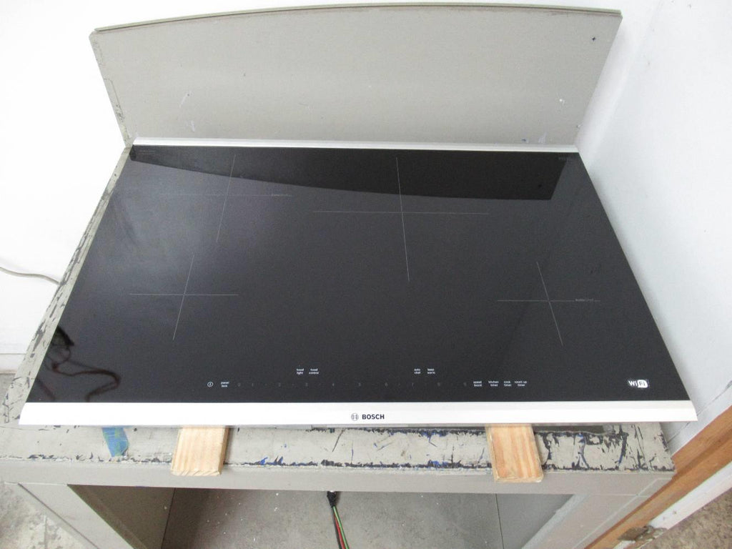 Bosch 800 Series 30" 4 burner Home Connect Smart Induction Cooktop NIT8069SUC