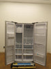 Bosch 300 Series 36" Side by Side Ice Water D Refrigerator B20CS30SNS Excellent