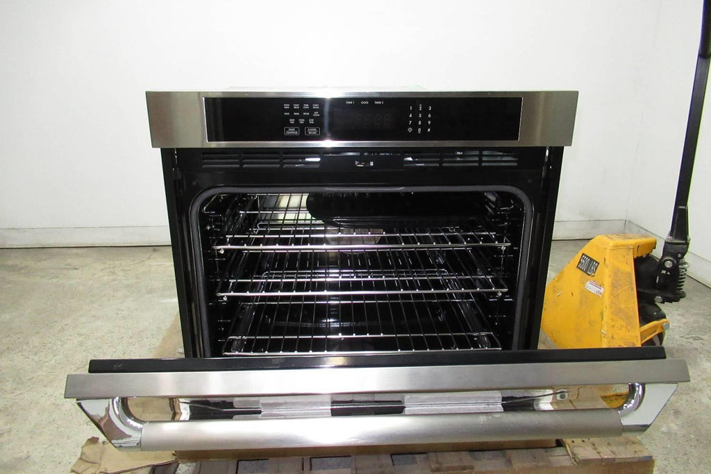 Dacor Renaissance 30" 4.8 cu. ft Single SS Electric Convection Wall Oven RO130S