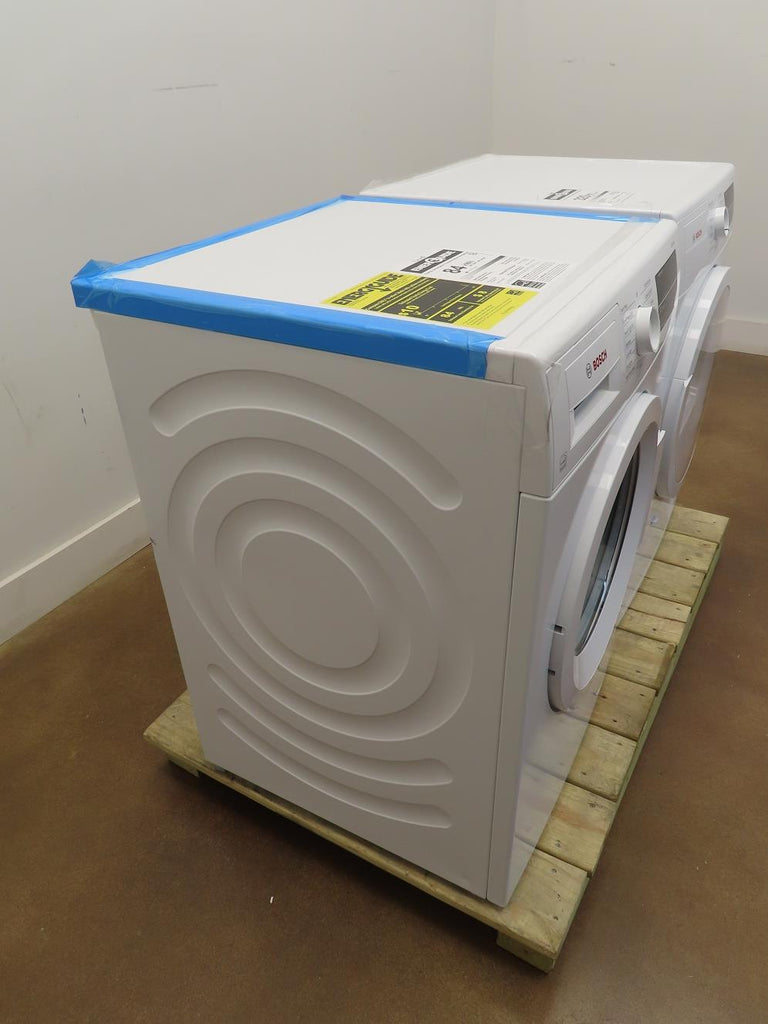 Bosch 300 Front Load Washer Dryer White WAT28400UC / WTG86400UC