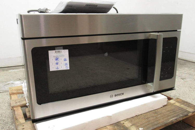 Bosch 300 Series 30" 300 CFM Over-the-Range Microwave Oven HMV3053U