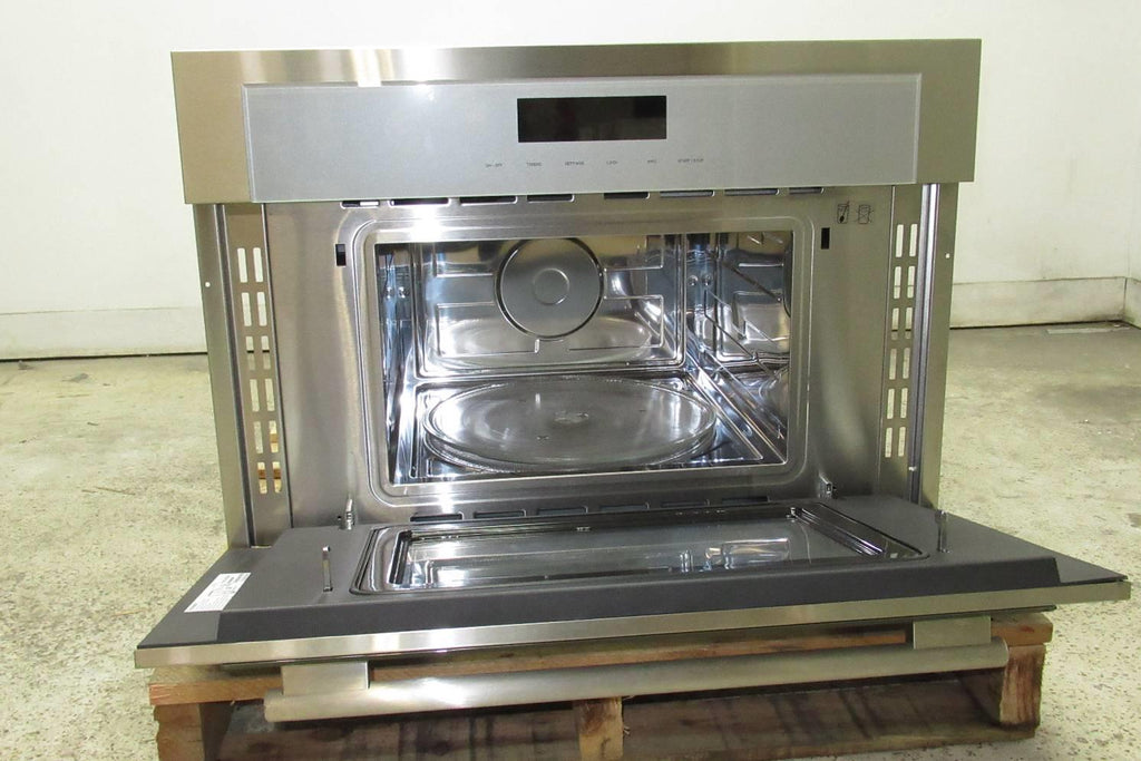 Thermador Masterpiece Series 30" SS 950w 1.6 Cu.Ft. Built In Microwave MB30WS