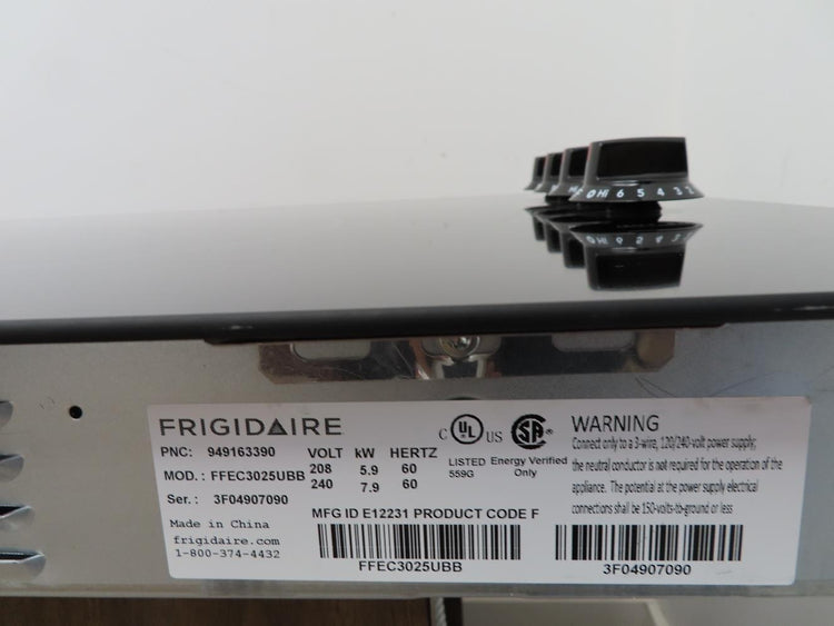Frigidaire FFEC3025UB 30" Electric Cooktop 4 Element Burners Full Warranty Imgs