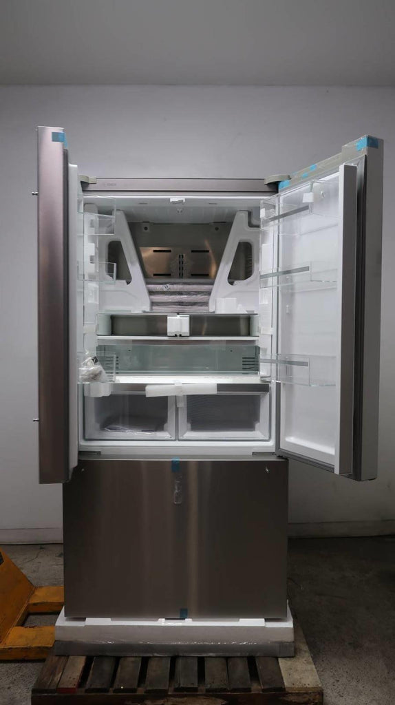Bosch 800 Series 36" 21 cu.ft. Smart French Door LED SS Refrigerator B36CT80SNS