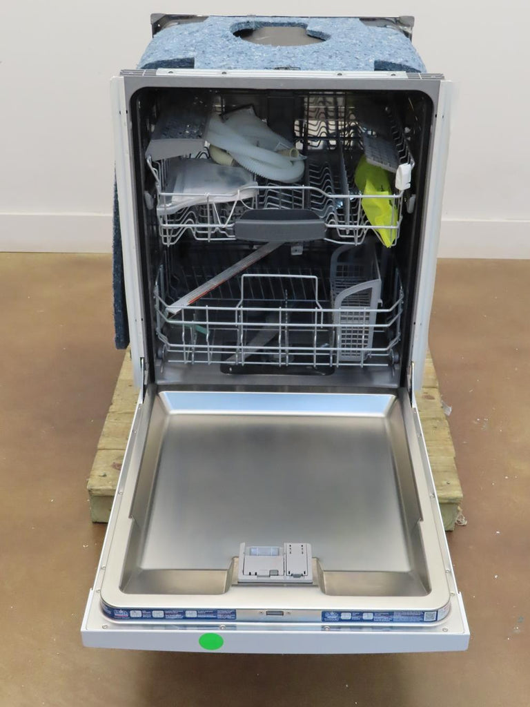Bosch 100 Series SHEM3AY52N 24" Full Console Built-In White Dishwasher