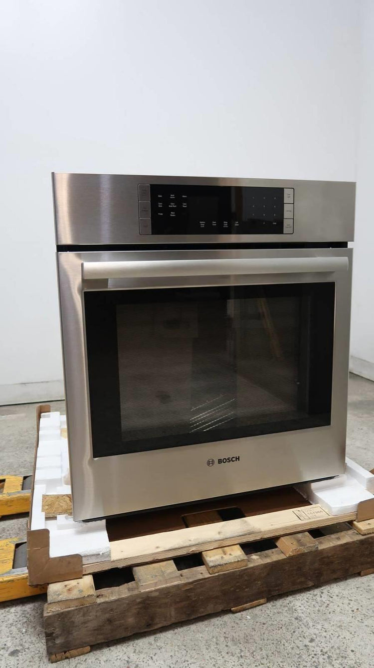 Bosch 800 Series 27" Stainless Convection Single Electric Wall Oven HBN8451UC