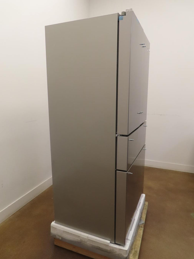 Bosch 800 Series 36" Counter Depth Smart French Door Refrigerator B36CL80SNS