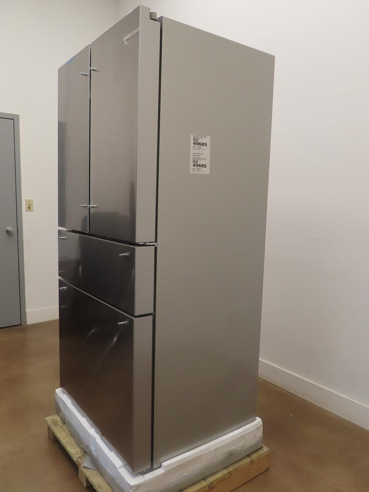 Bosch 800 Series 36" Counter Depth Smart French Door Refrigerator B36CL80SNS