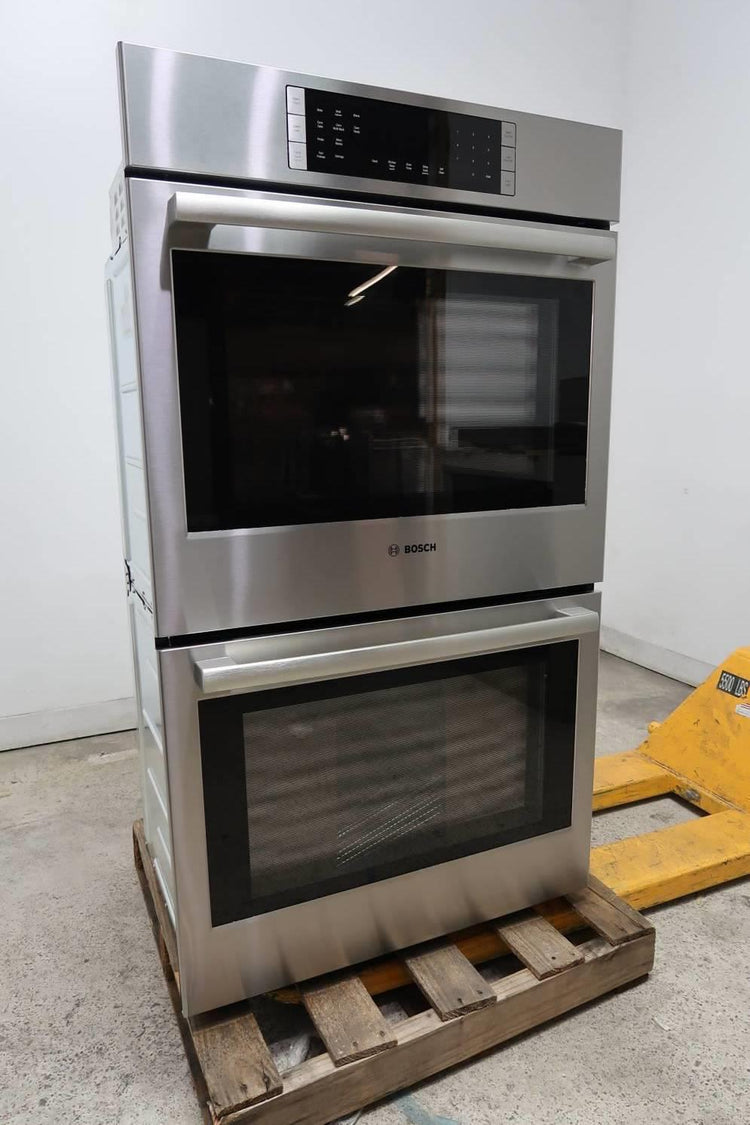 Bosch 800 Series 30" SS 4.6 cu.ft Convection Double Electric Wall Oven HBL8651UC