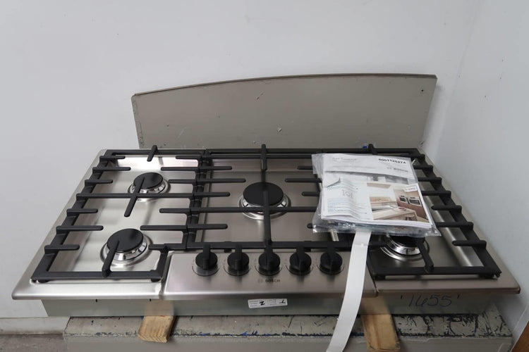 Bosch 500 Series 36" 5 Sealed Burner LED Re-Ignition SS Gas Cooktop NGM5656UC