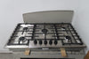 Bosch 500 Series 36" 5 Sealed Burner LED Re-Ignition SS Gas Cooktop NGM5656UC