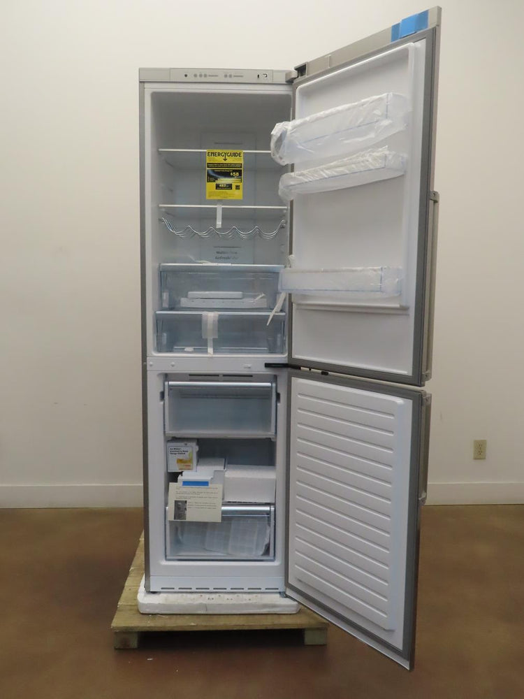 Bosch 800 Series 24" Bright Lights Bottom Freezer RH Refrigerator B11CB81SSS IMG