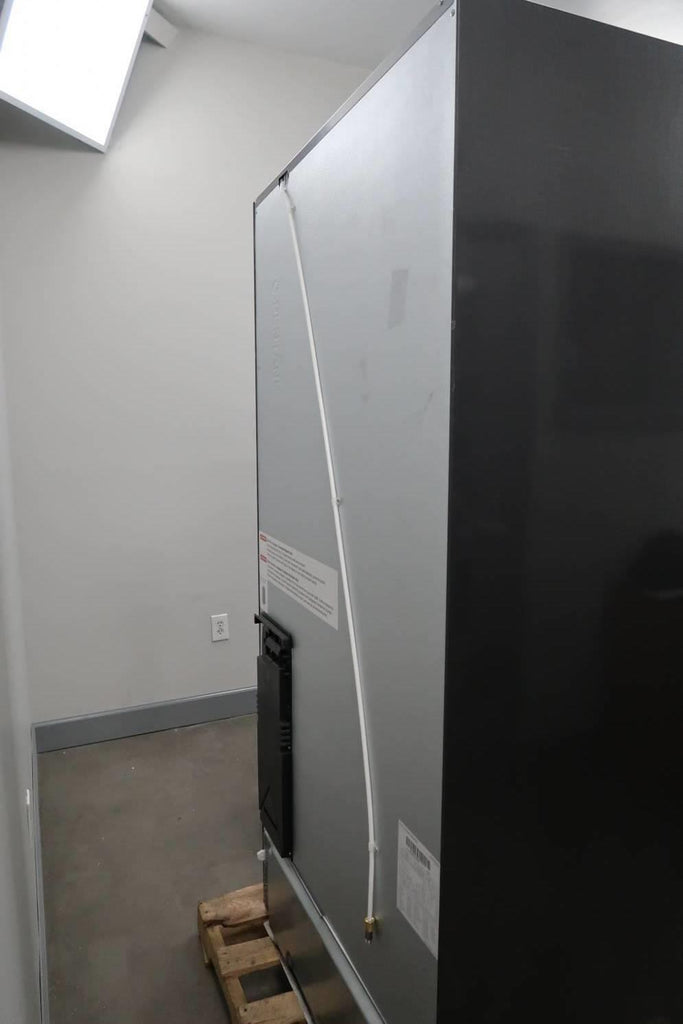 Bosch 800 Series 36" BS Smart Counter Depth French Door Refrigerator B36CT80SNB