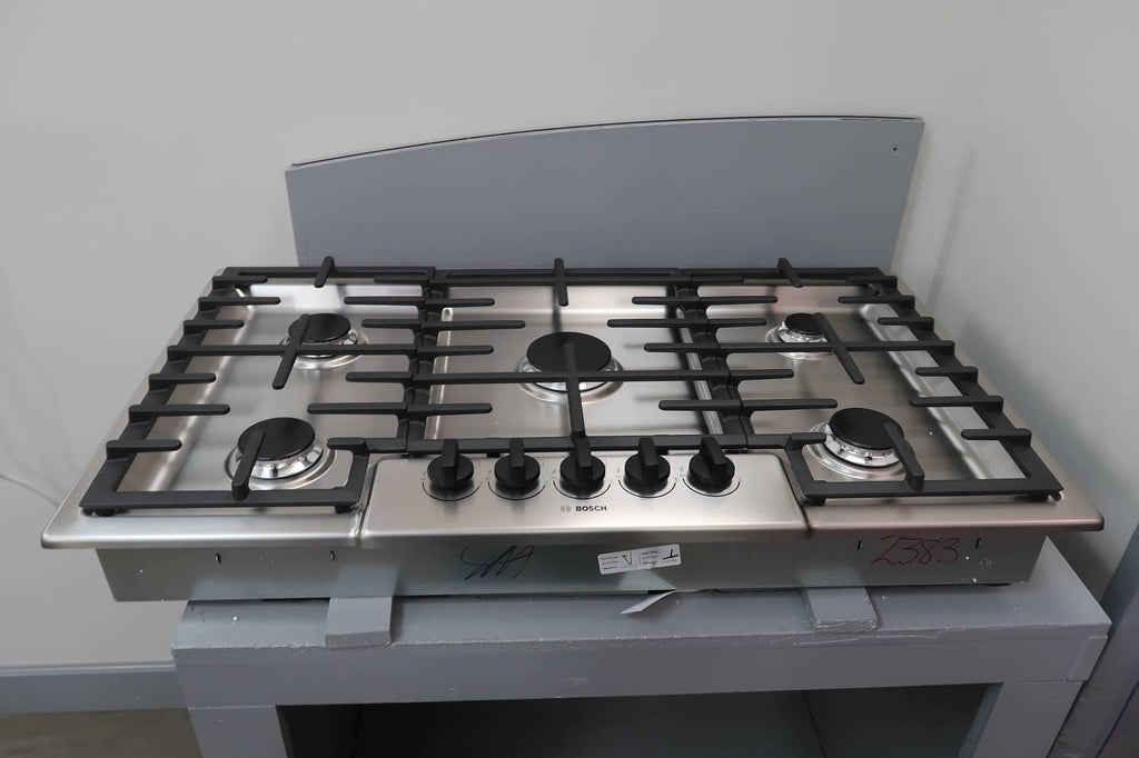 Bosch 500 Series 36" 5 Sealed Burner LED Re-Ignition SS Gas Cooktop NGM5656UC