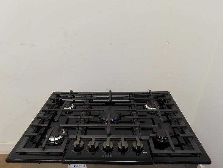 Bosch 800 Series 30" 5 Burners Black Gas Cooktop NGM8046UC Perfect Conditiom