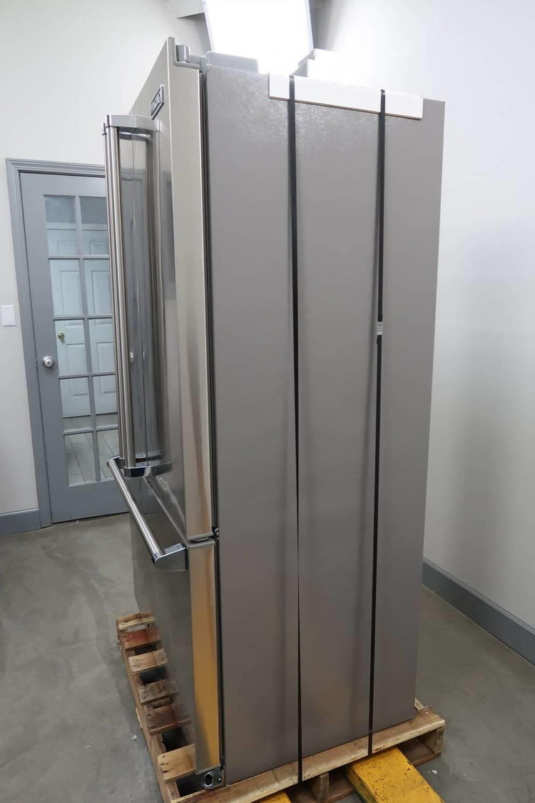 Viking 3 Series '20 36" LED Counter Depth French-Door Refrigerator /RVRF3361SS