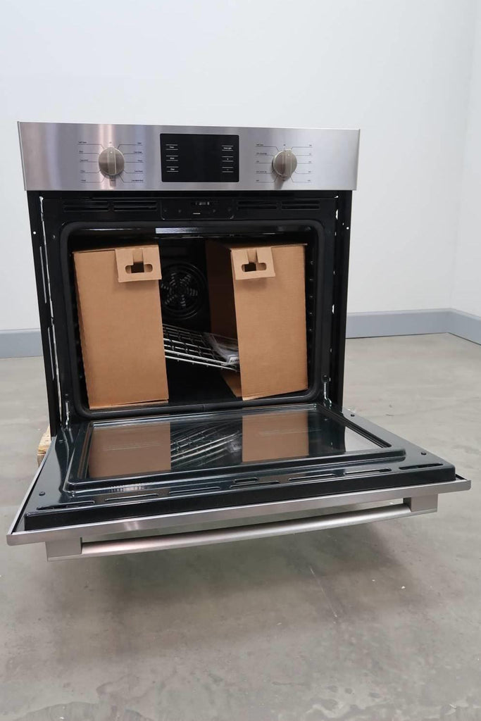 Bosch 500 30" 4.6 cu.ft SS European Convection Electric Wall Oven HBL5451UC