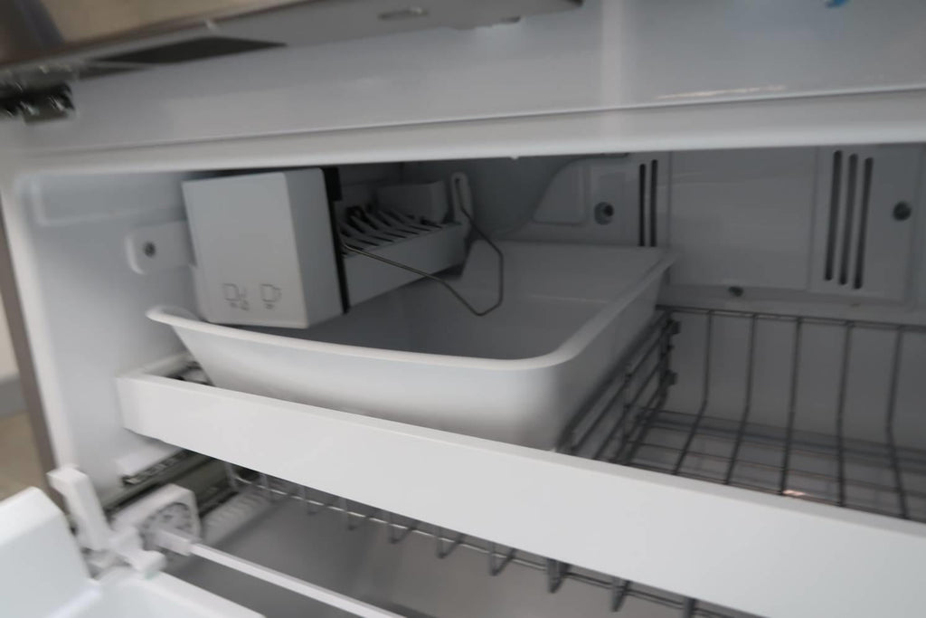 Viking 3 Series '21 36" 22.1 Cu.Ft LED French-Door Refrigerator / RVRF3361SS