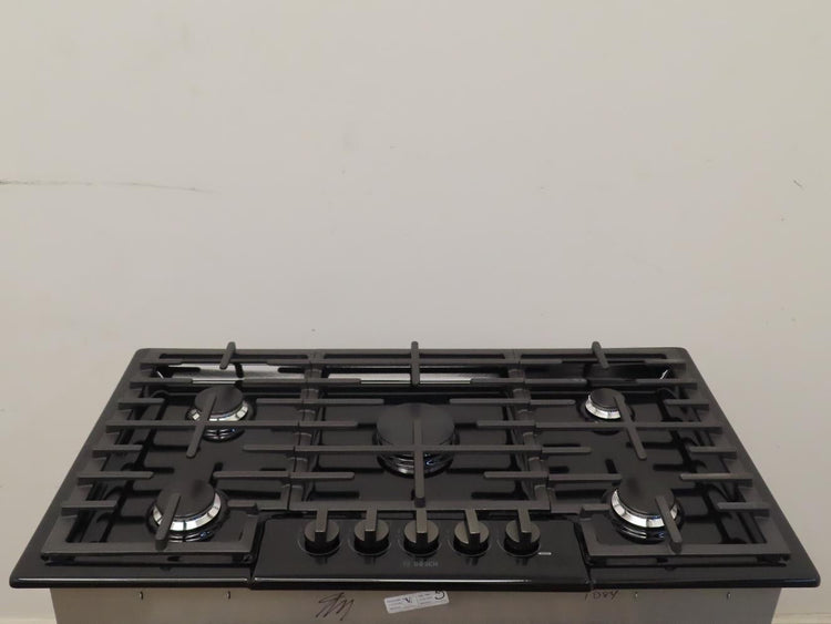 Bosch 800 Series 36" Black 5 Sealed Burners Gas Cooktop NGM8646UC FullWarranty