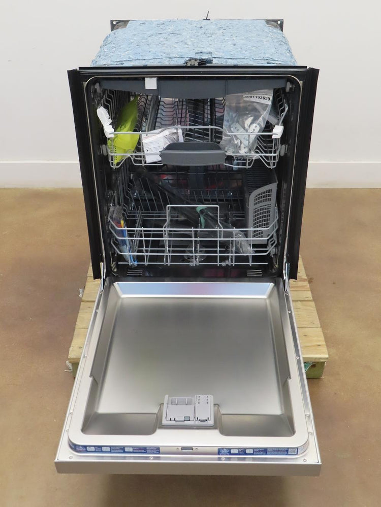 Bosch 300 Series SHEM63W55N 24" 3rd Rack  AquaStop Dishwasher Full Warranty