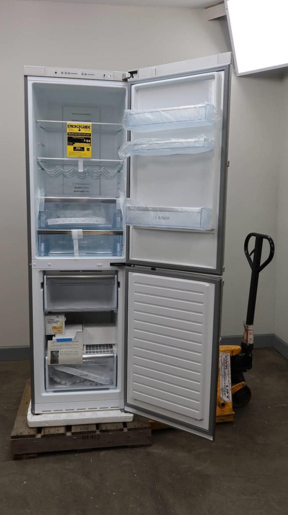 Bosch 800 Series 24" Bottom Freezer 11 Cu.Ft Ice Maker Refrigerator B11CB81SSS