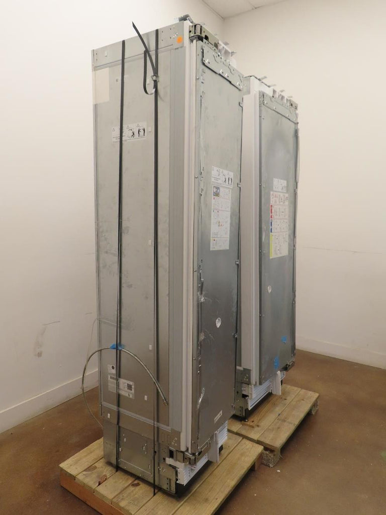 Thermador Freedom Collection 42" Refrigerator Freezer T24IR800SP / T18IF901SP
