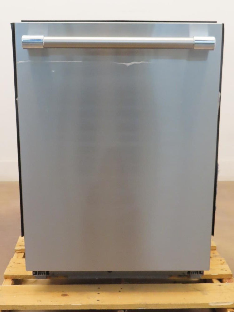 Thermador Masterpiece Series DWHD770WFP 24" Fully Integrated Smart Dishwasher