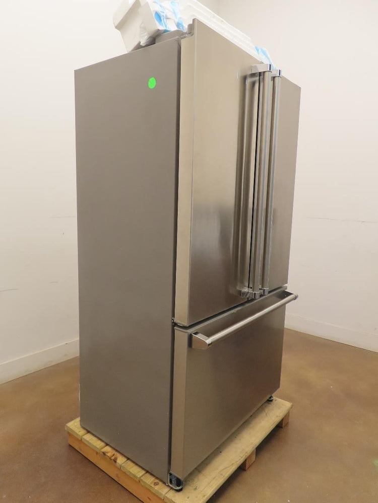Viking 3 Series RVRF3361SS 36" Counter Depth French-Door Refrigerator 2019 Model