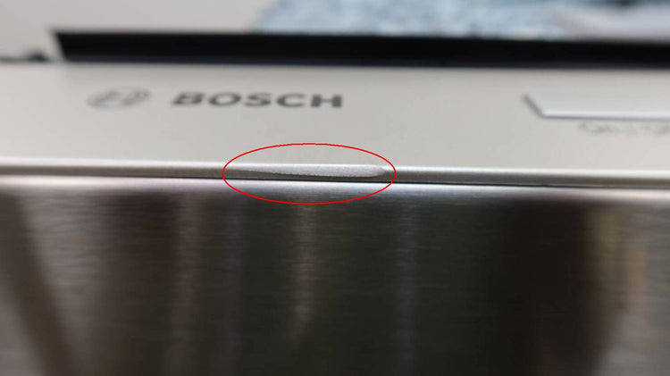 Bosch 500 Series 24" SS AutoAir 44db Fully Integrated Dishwasher SHPM65Z55N