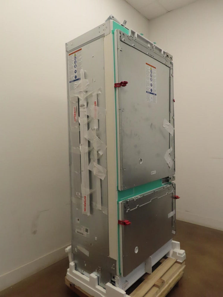Thermador Freedom Collection T36IB905SP 36" Smart Refrigerator Full Warranty (LIST)