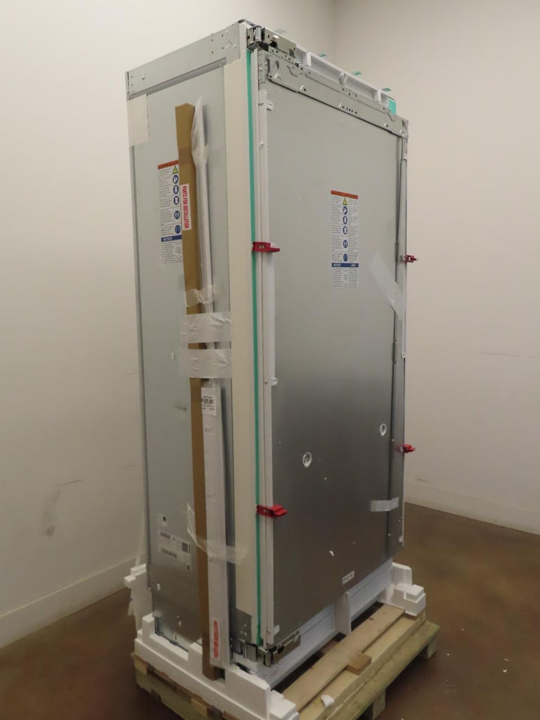 Gaggenau Vario 400 Series RF491705 36" Panel-R. BuiltIn Smart All Freezer Column