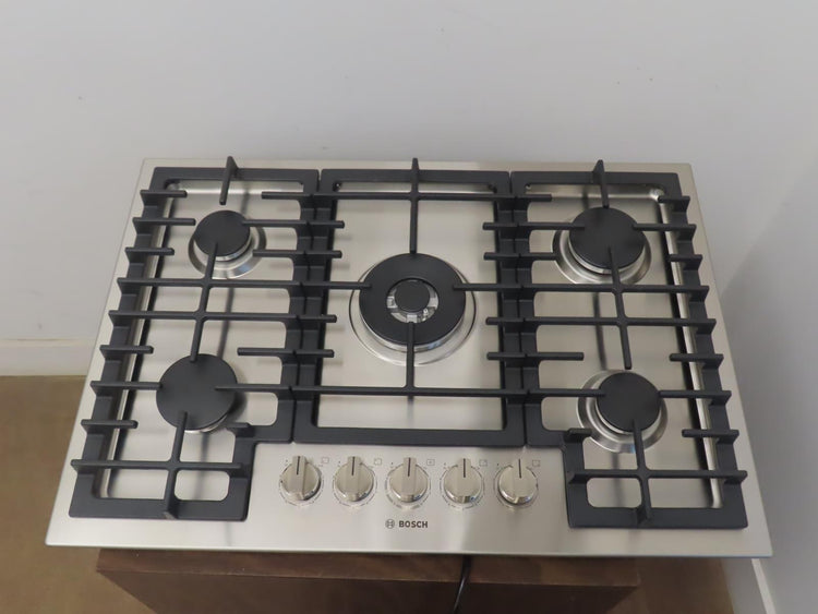 Bosch 800 Series NGM8058UC 30" Stainless Steel Gas Cooktop with 5 Sealed Burners