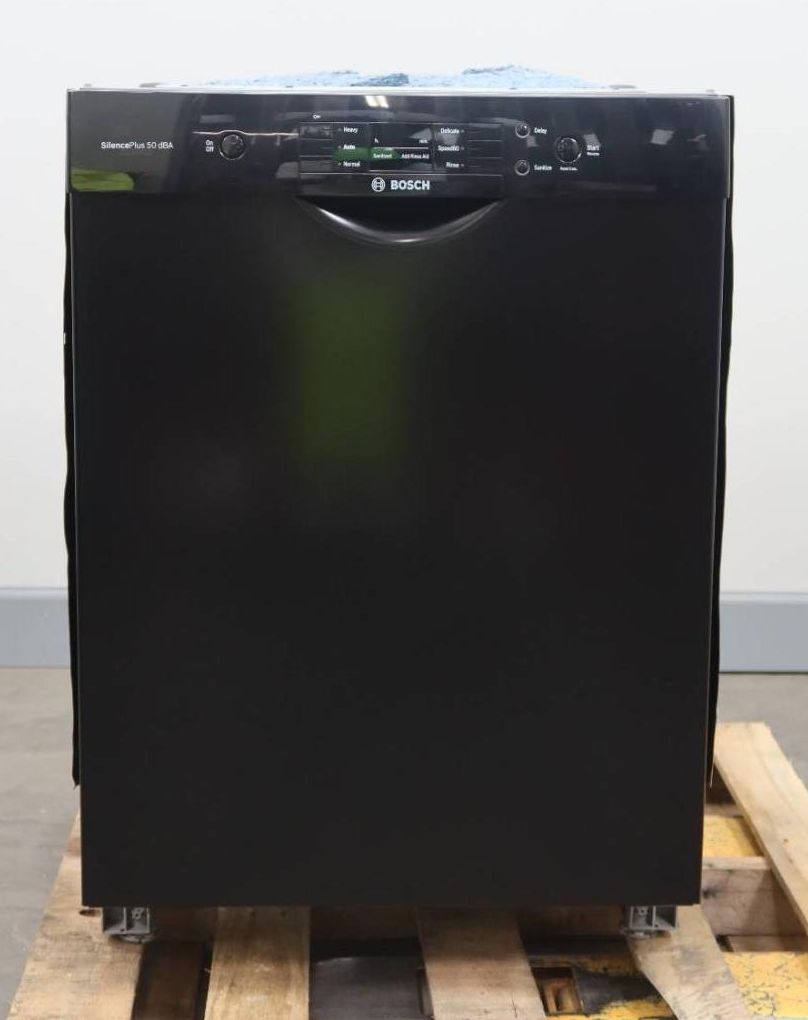 Bosch 100 Series 24" Black 50 dBA Full Console Built-In Dishwasher SHEM3AY56N